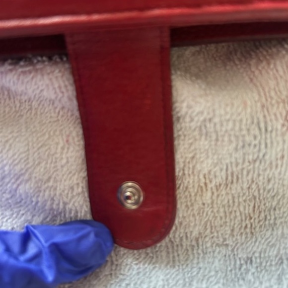 💖 Authentic Chanel Timeless CC Zip French Wallet w/Authenticity Card!! - Picture 3 of 13